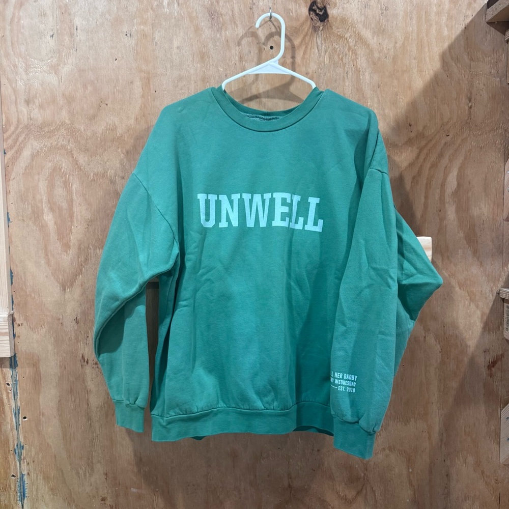 UNWELL Green Crew Neck Sweater